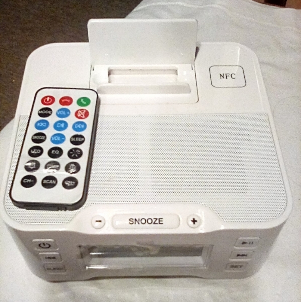 Home stereo & Docking station